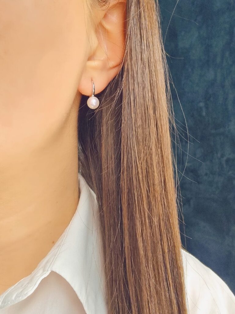 Minđuše od belog zlata sa biserima