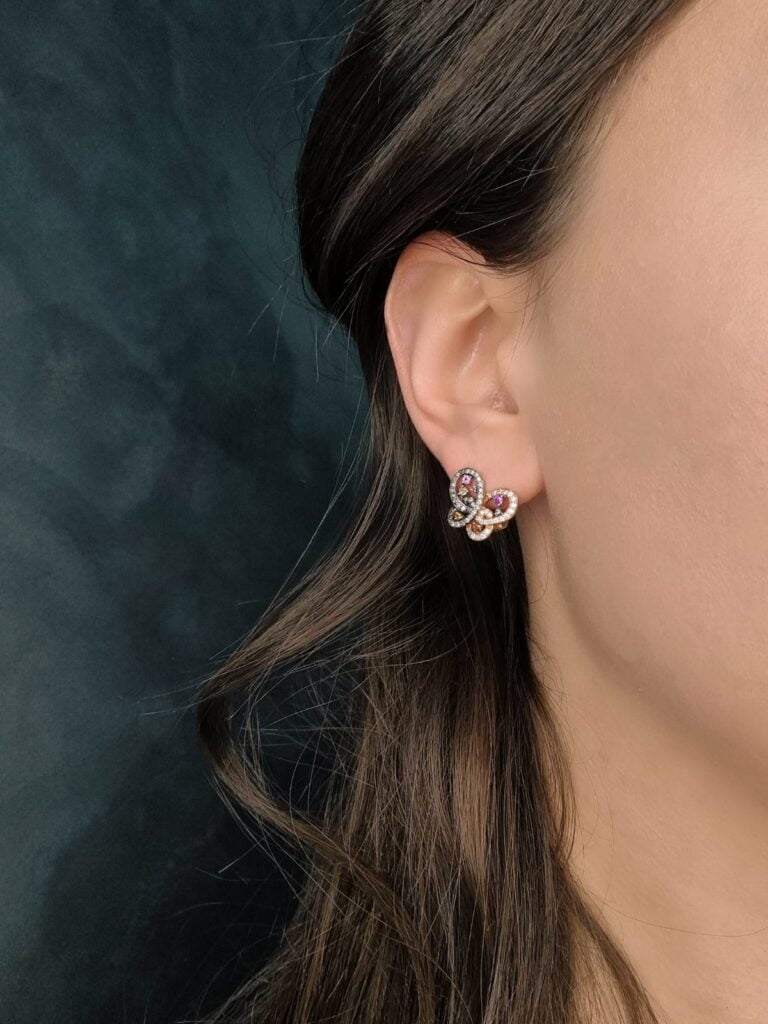 Minđuše od roze zlata