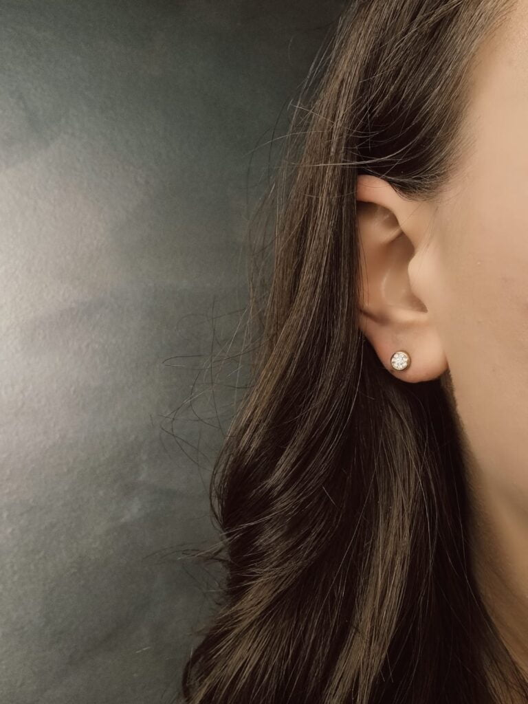 Minđuše od žutog zlata sa brilijantima