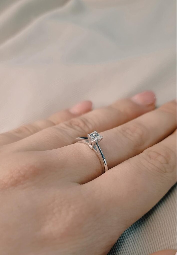 Verenički prsten od belog zlata