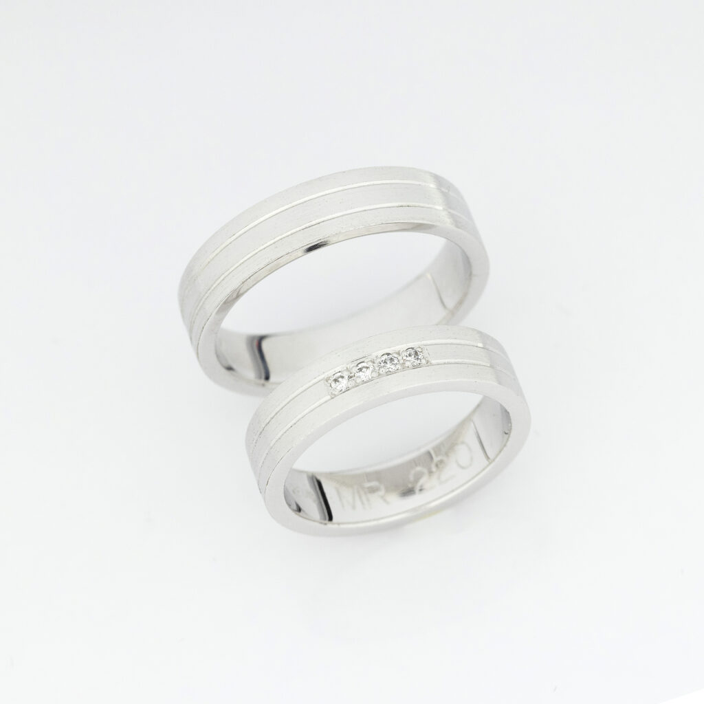 Burme od belog zlata