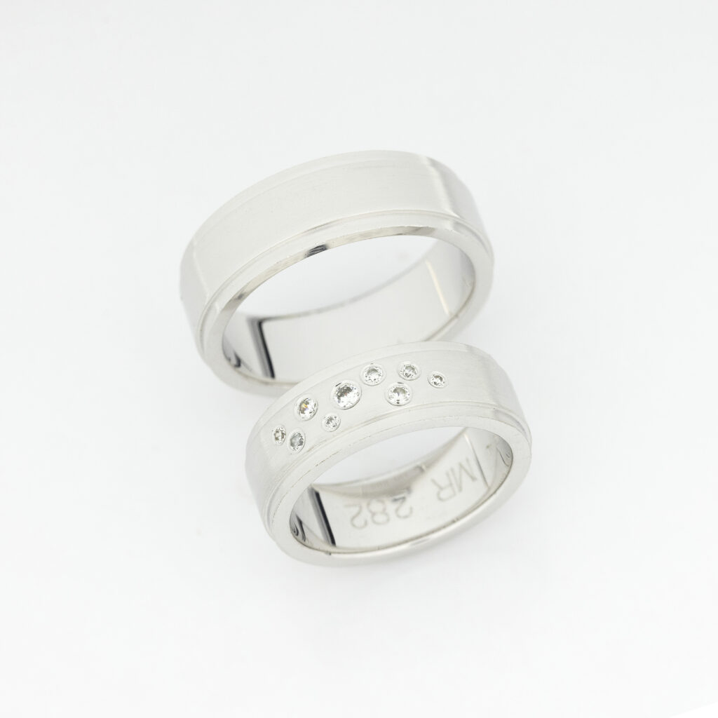 Burme od belog zlata