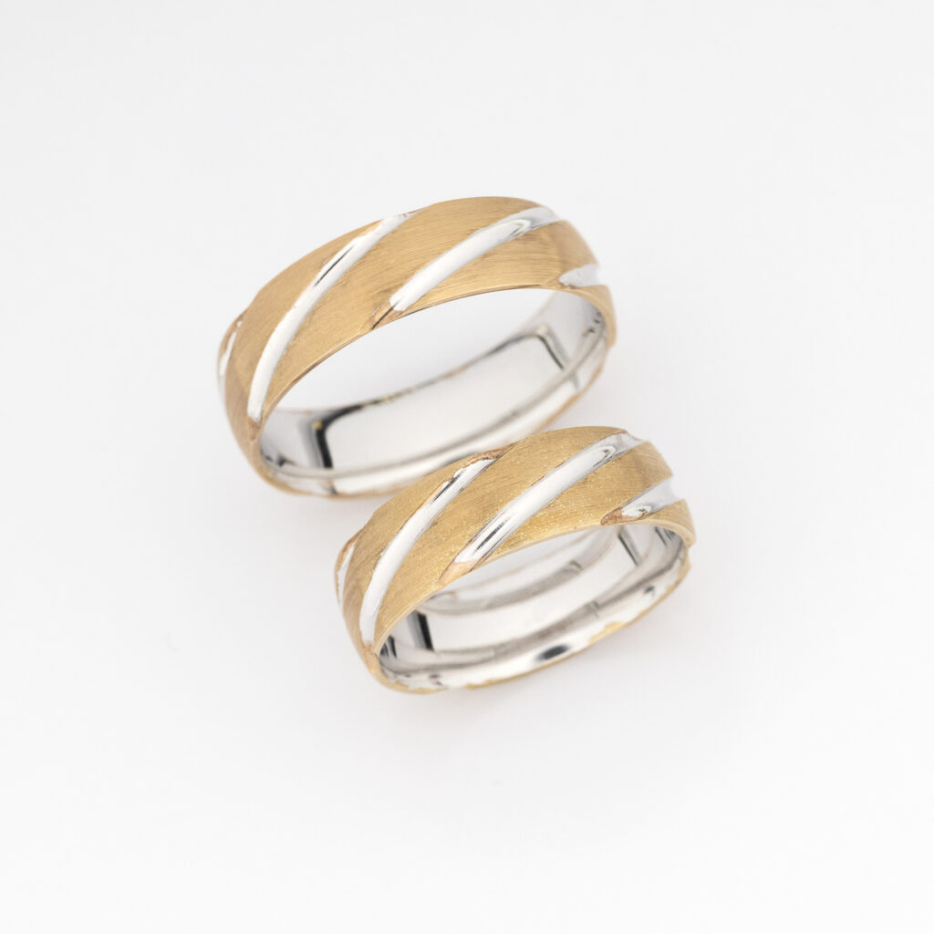 Burme u kombinaciji belog i roze zlata