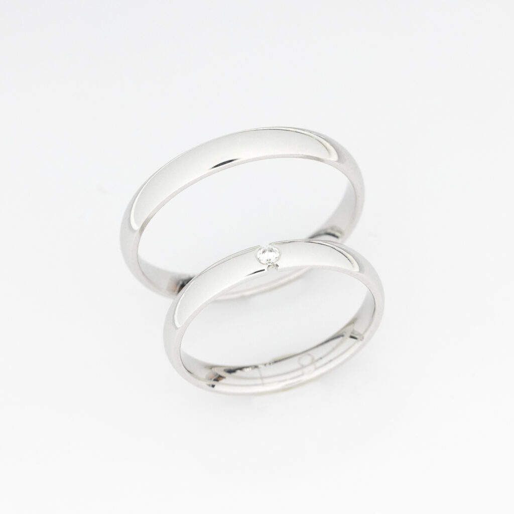 Burme od belog zlata