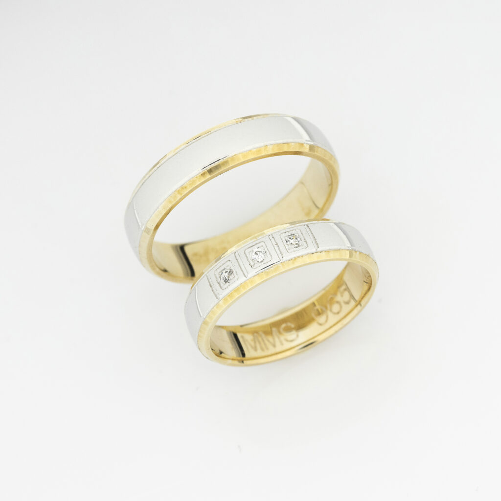 Burme u kombinaciji dve boje zlata