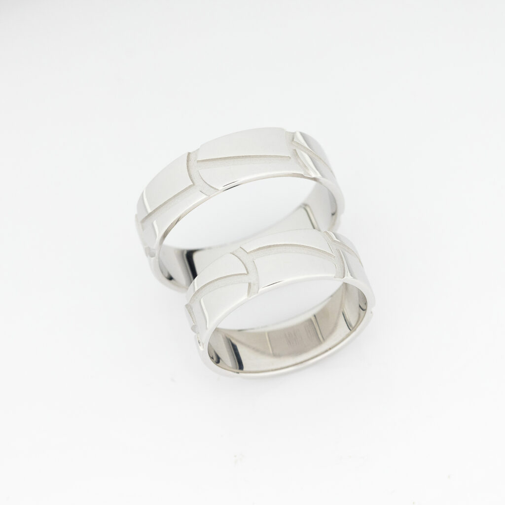 Burme od belog zlata