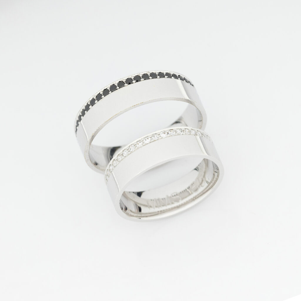 Burme od belog zlata