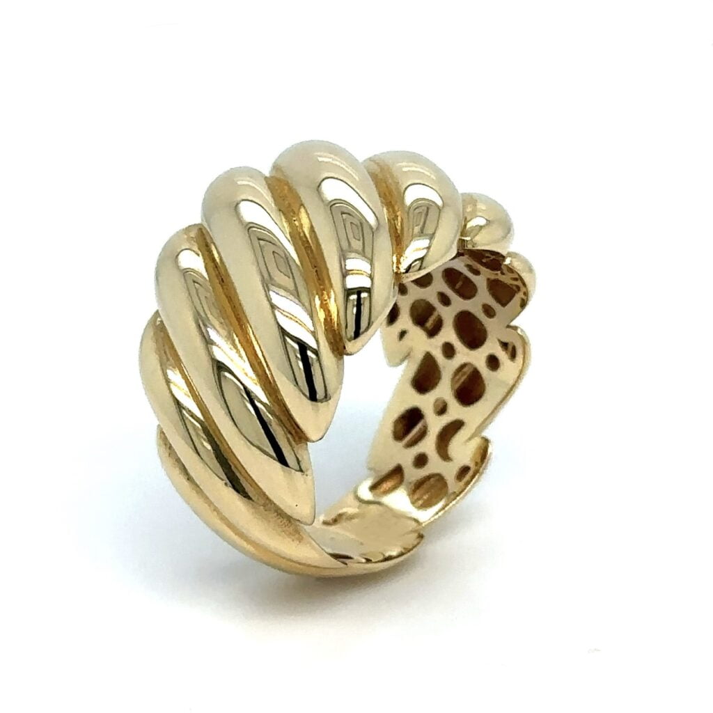 Prsten od žutog zlata