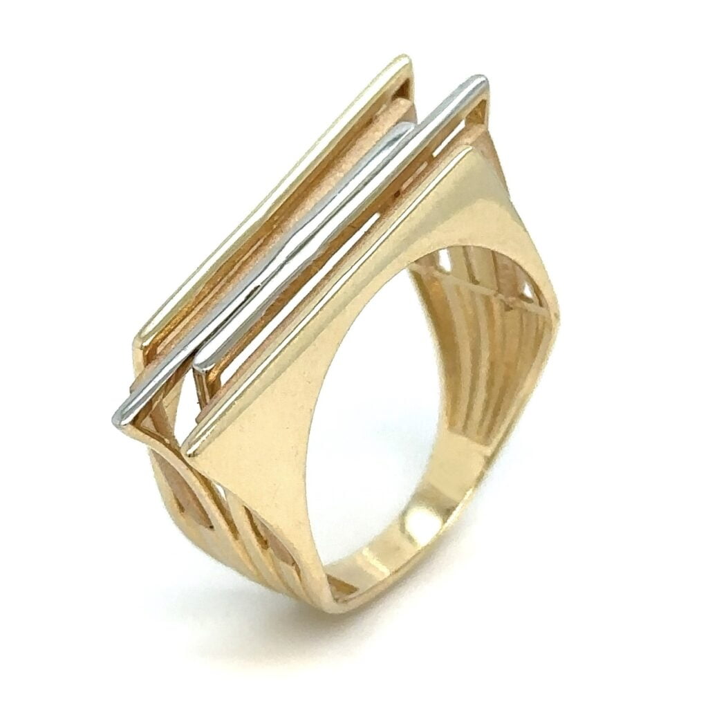 Prsten u kombinaciji žutog, belog i roze zlata