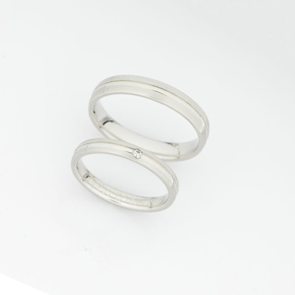 Burme od belog zlata