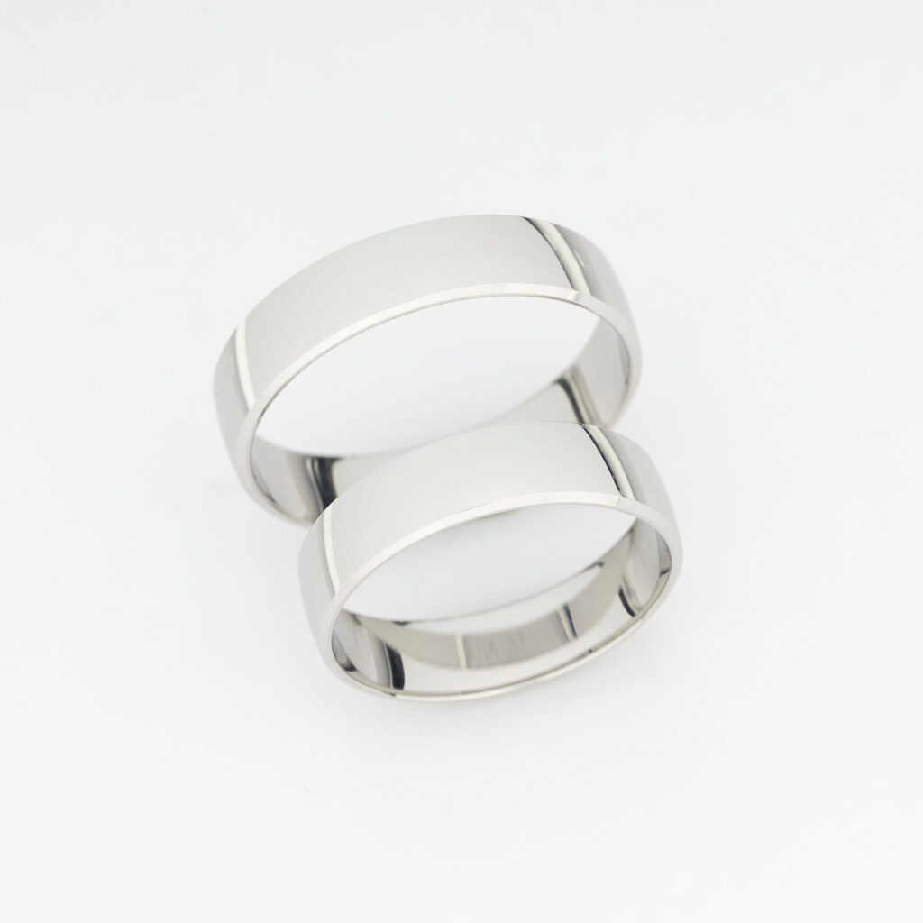 Burme od belog zlata