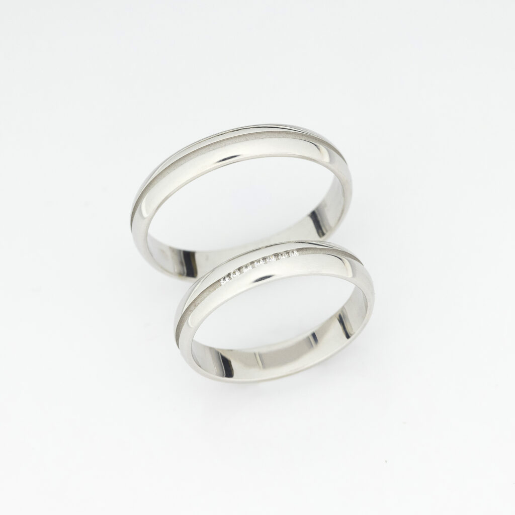 Burme od belog zlata