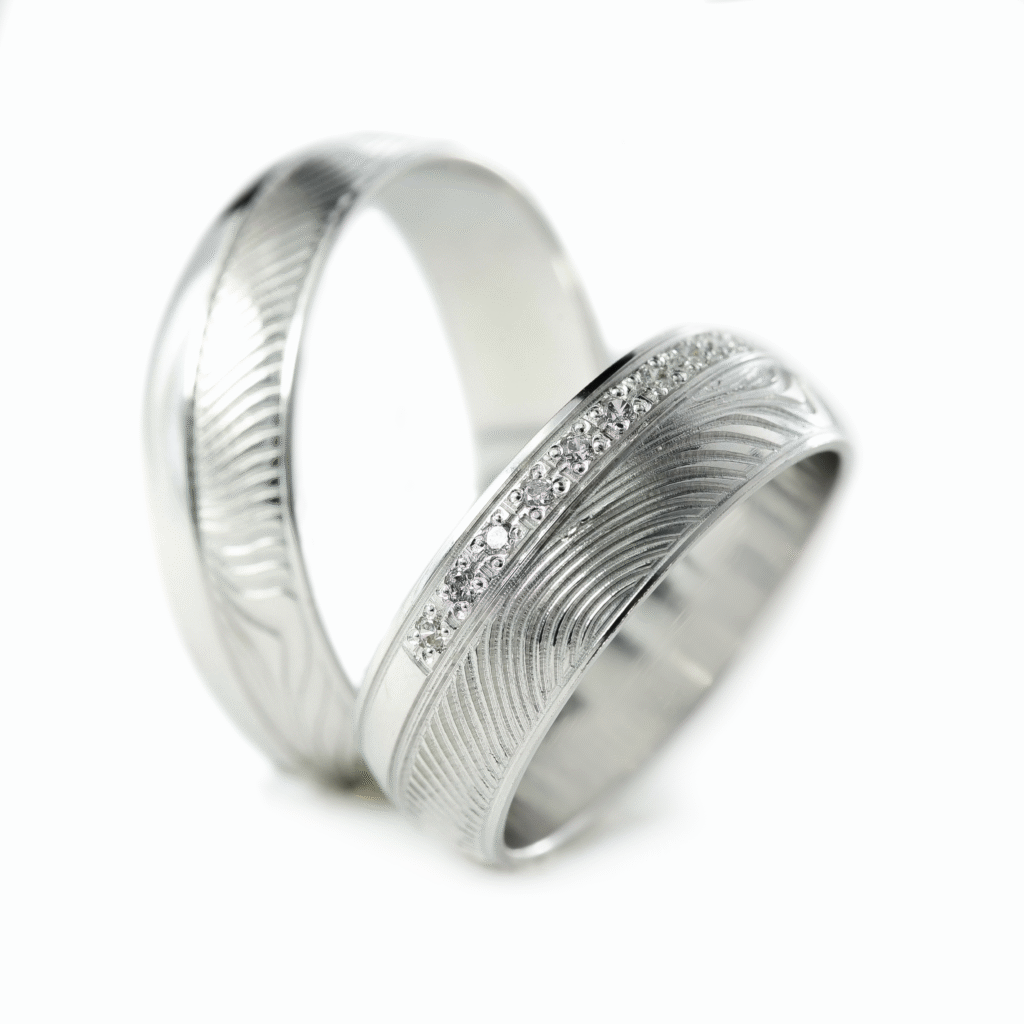 Burme od belog zlata sa dijamantima