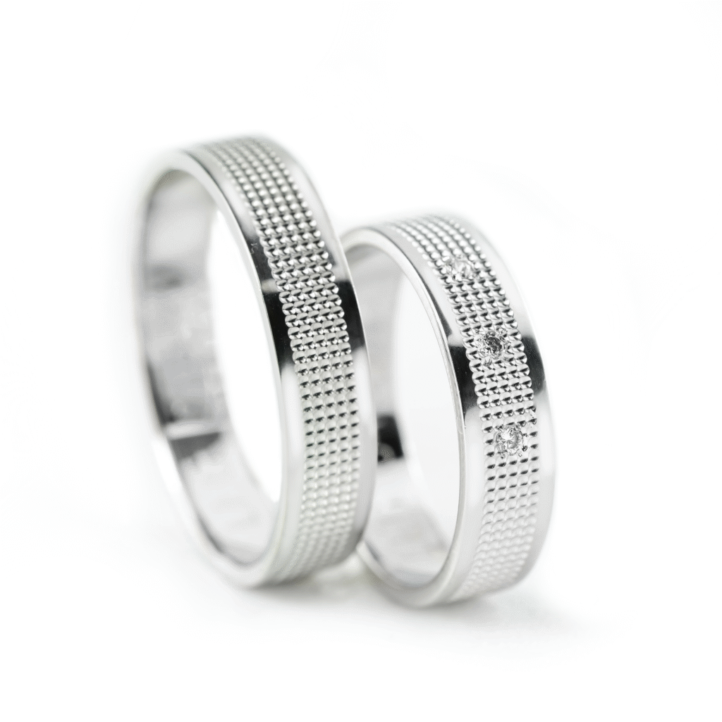 Burme od belog zlata sa dijamantima