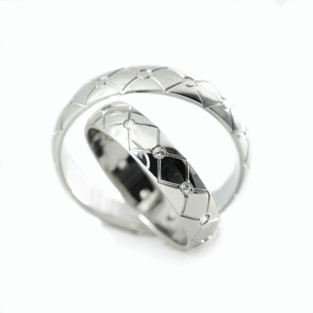 Burme od belog zlata sa dijamantima