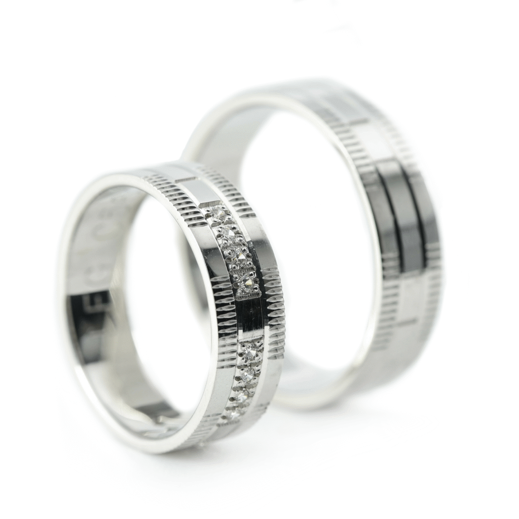 Burme od belog zlata sa dijamantima