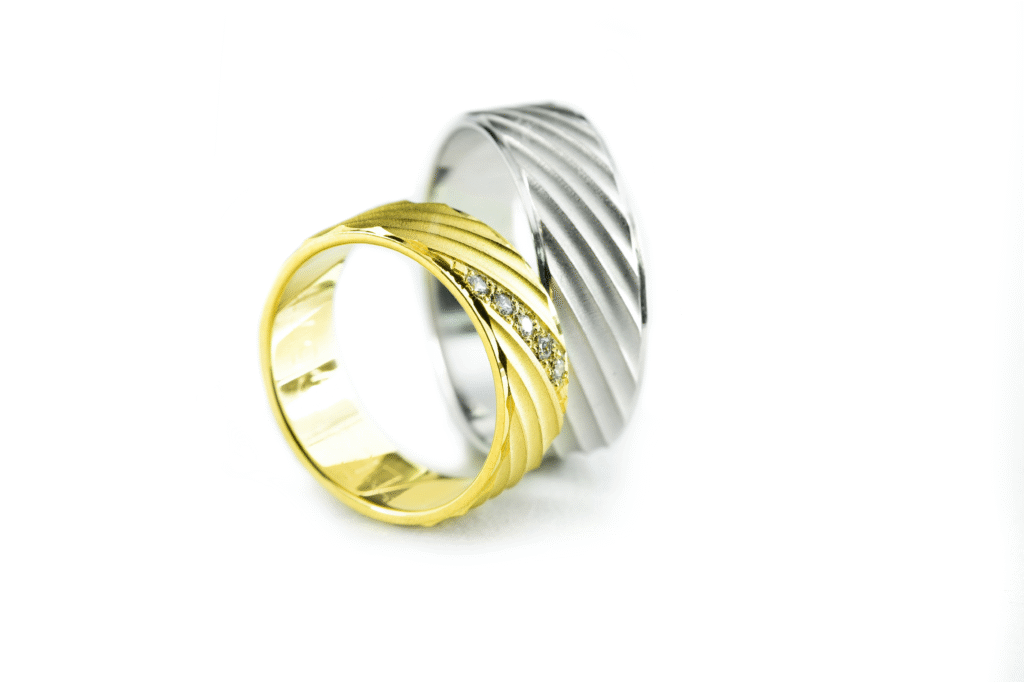 Burme od zlata sa dijamantima