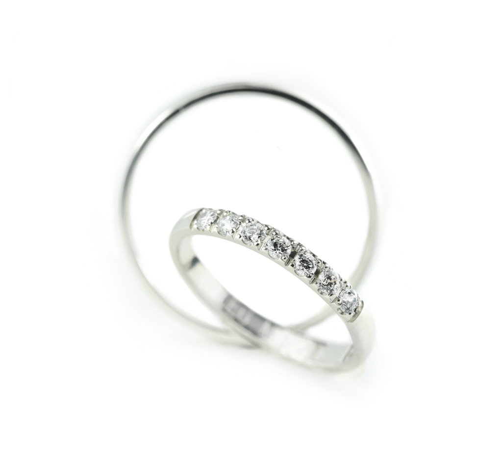 Burme od belog zlata sa dijamantima