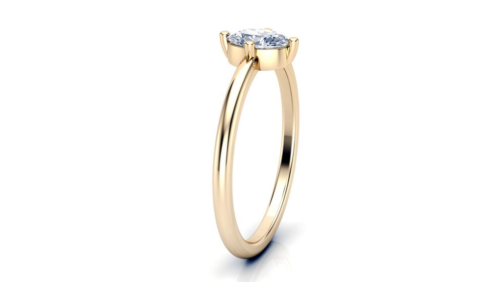 Oval Cut Engagement Ring